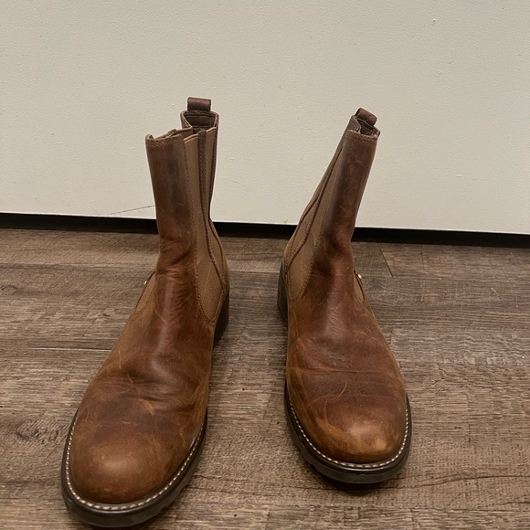 Clark’s genuine Brown Leather Chelsea Ankle Boots size 10 (fits size 9) - Picture 3 of 6